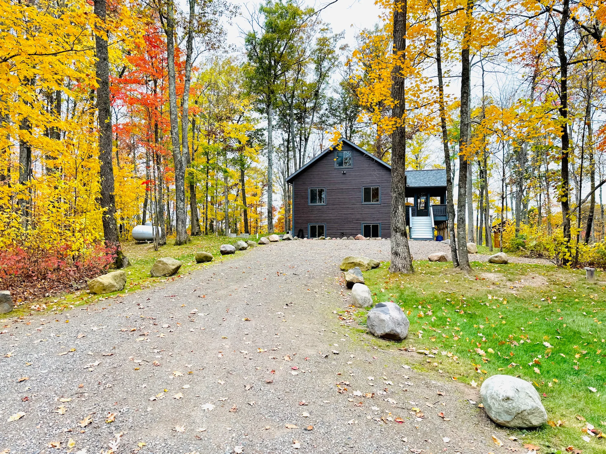 Discover Our New Digital Guidebooks for the Ultimate Stone Lake Experience