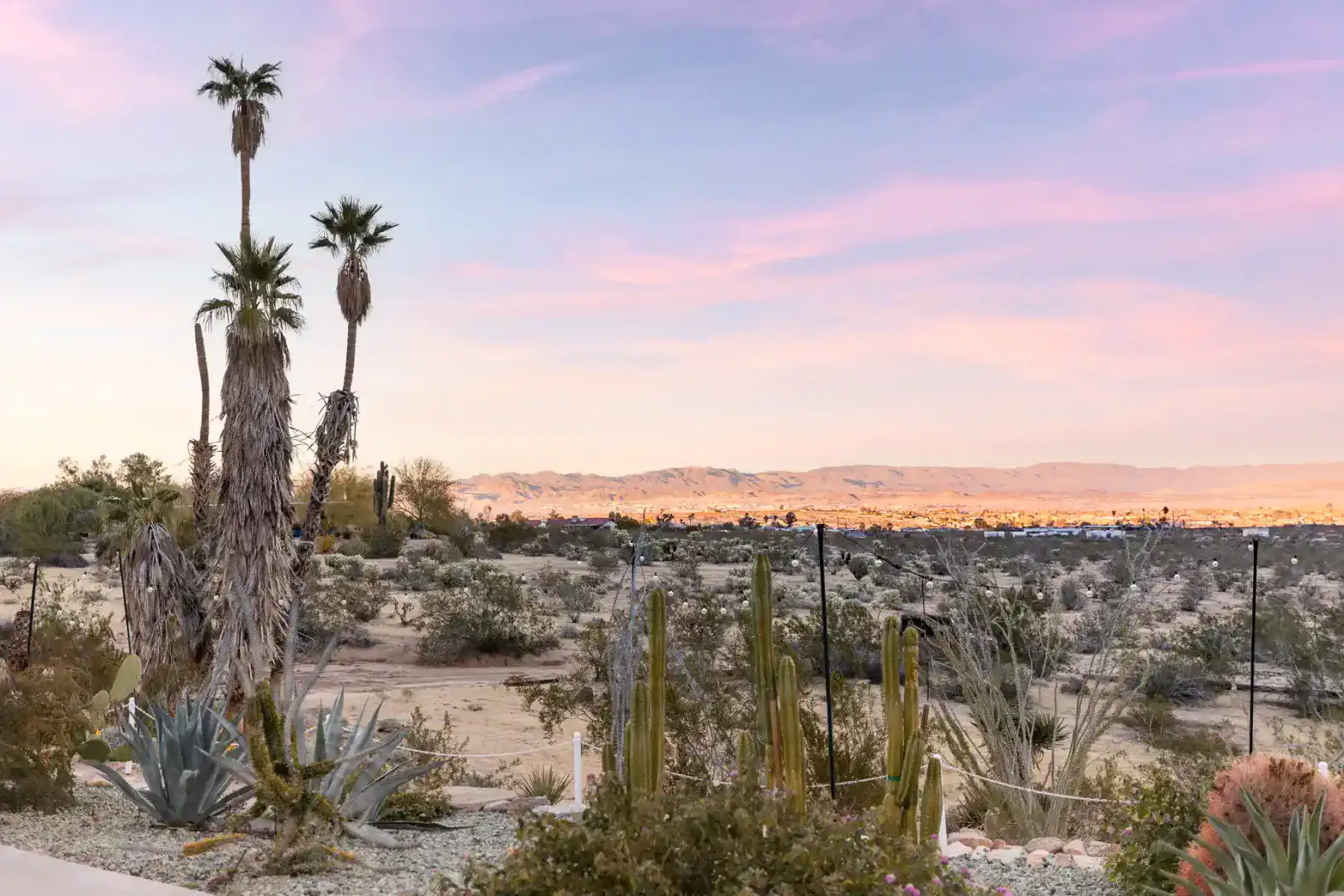 Zainaland – photo 77