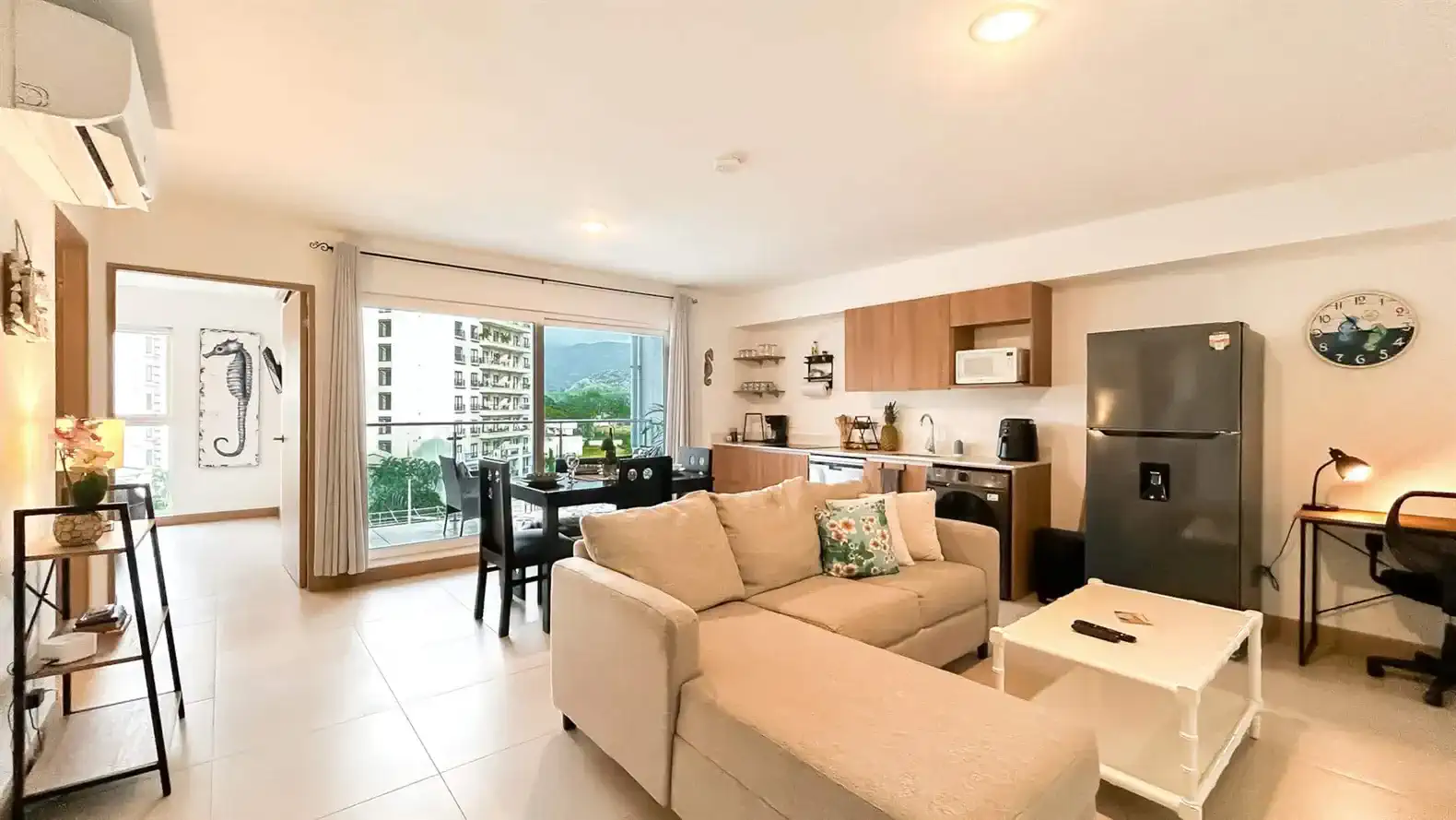 Condo Jadura – photo 3