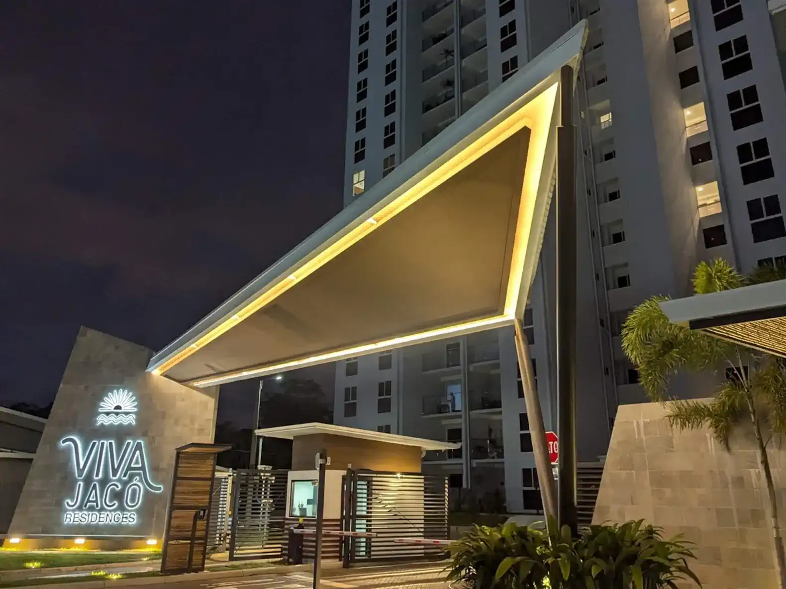 Condo Jadura – photo 1