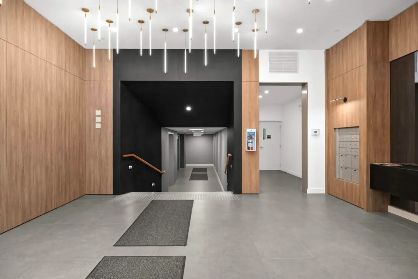 Pool, Sauna & Gym | Across from the Beach – photo 43