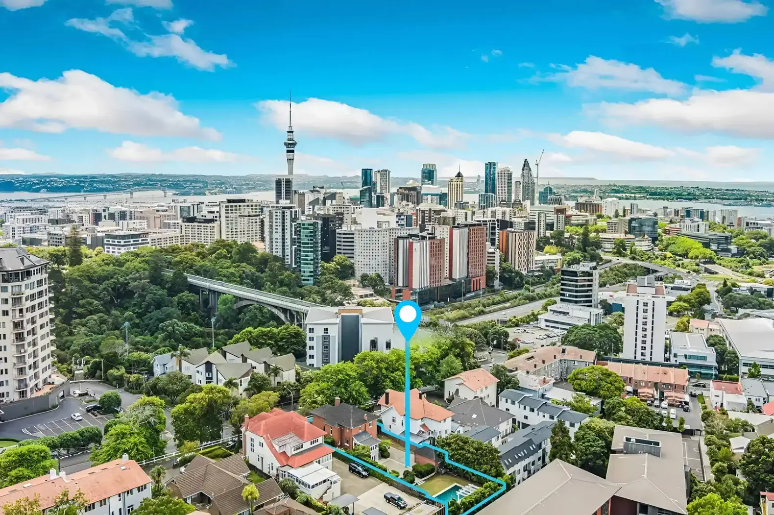 Auckland City Oasis + Pool