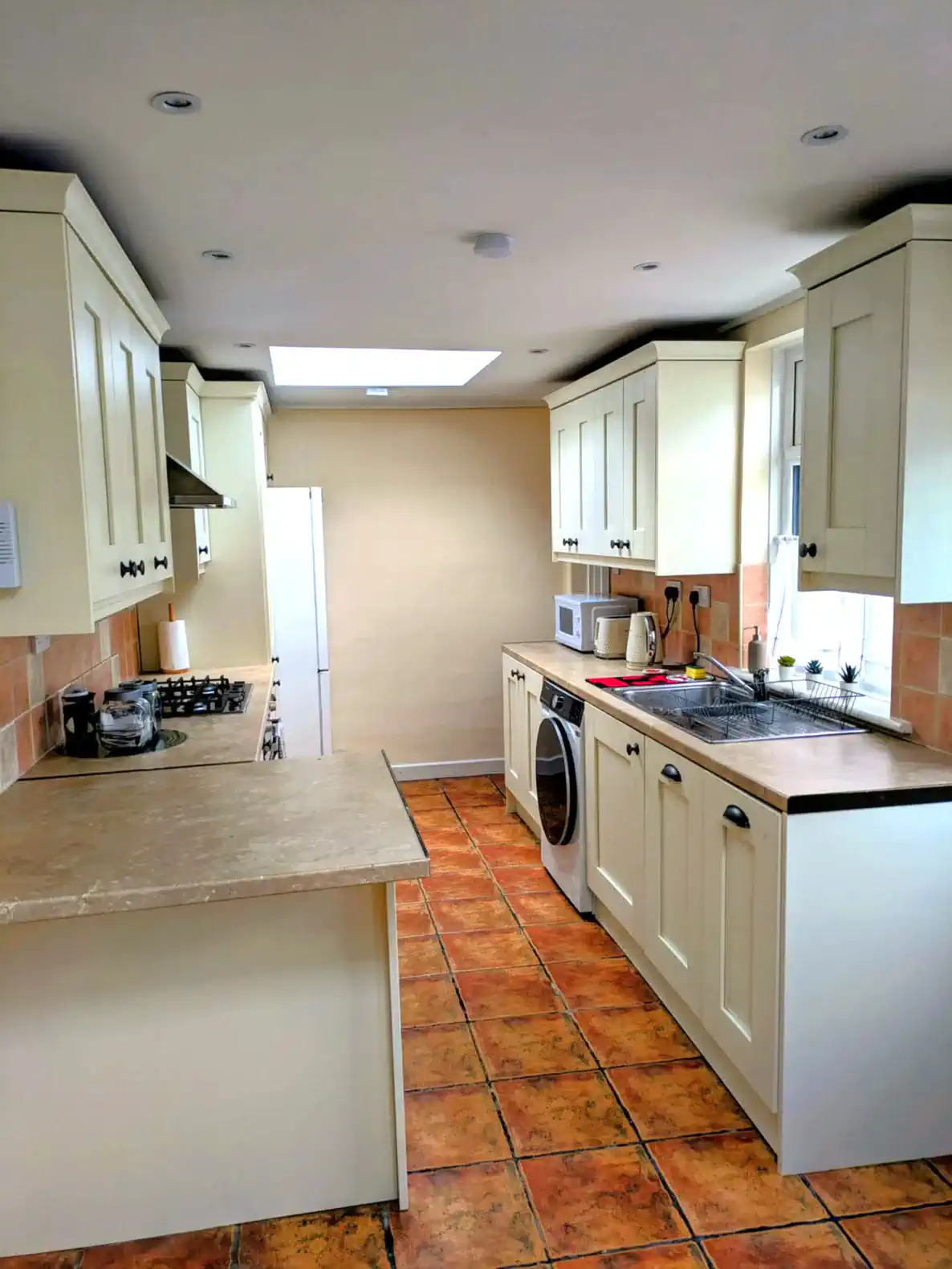 Charming 2BR Cottage photo 8