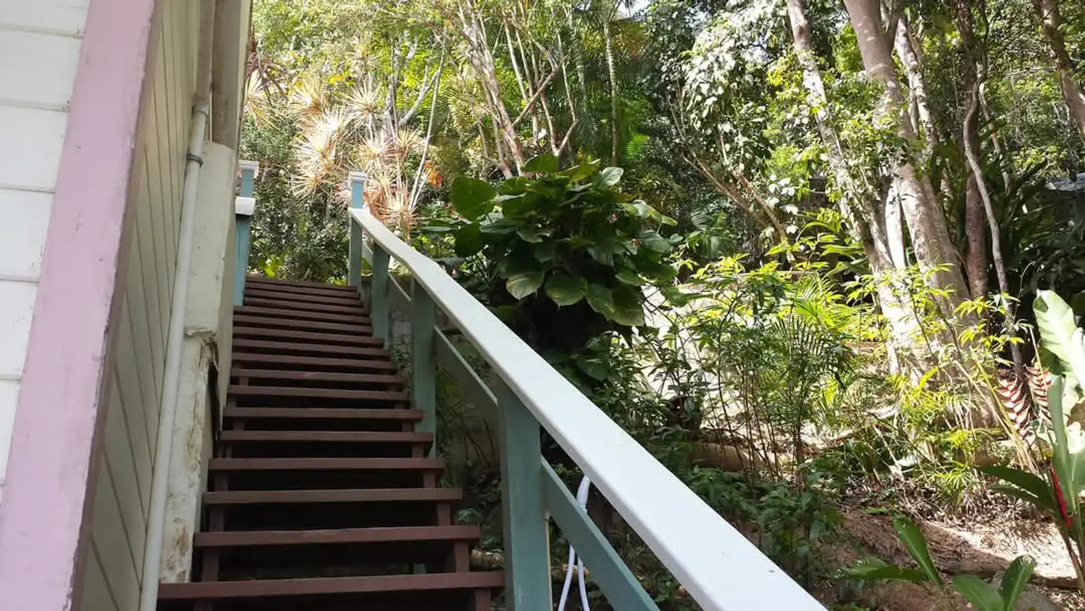 Quaint studio on Bordeaux Mountain photo 7