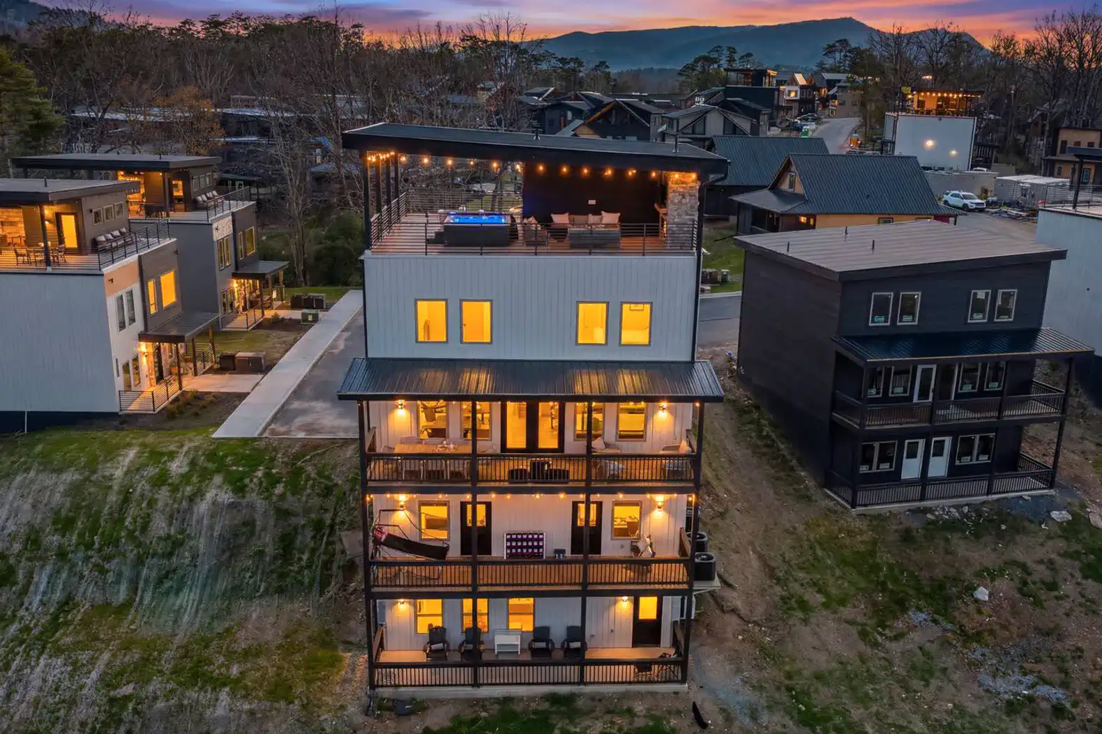 Multi-level vacation rental with rooftop hot tub and scenic mountain views