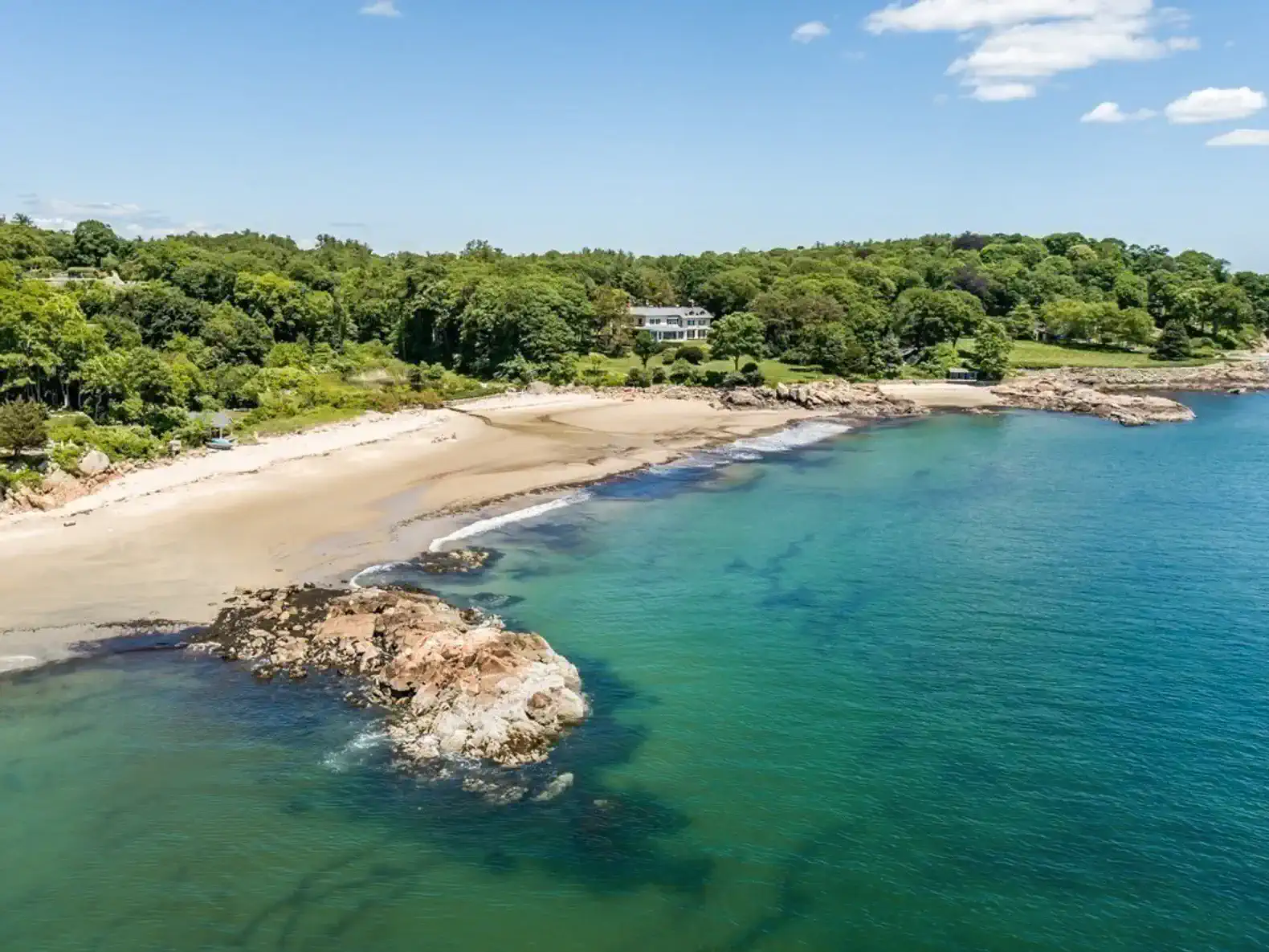 Villaggio by the Sea