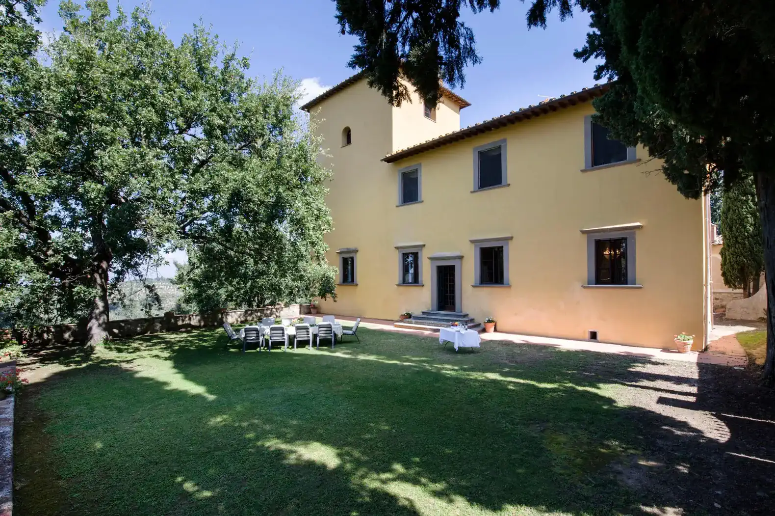 Elegante Villa in den Chianti-Hügeln – Foto 1