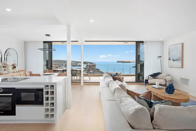 Photo of Breathtaking Panoramic Views  Exec 2-Bed 2.5 Bath