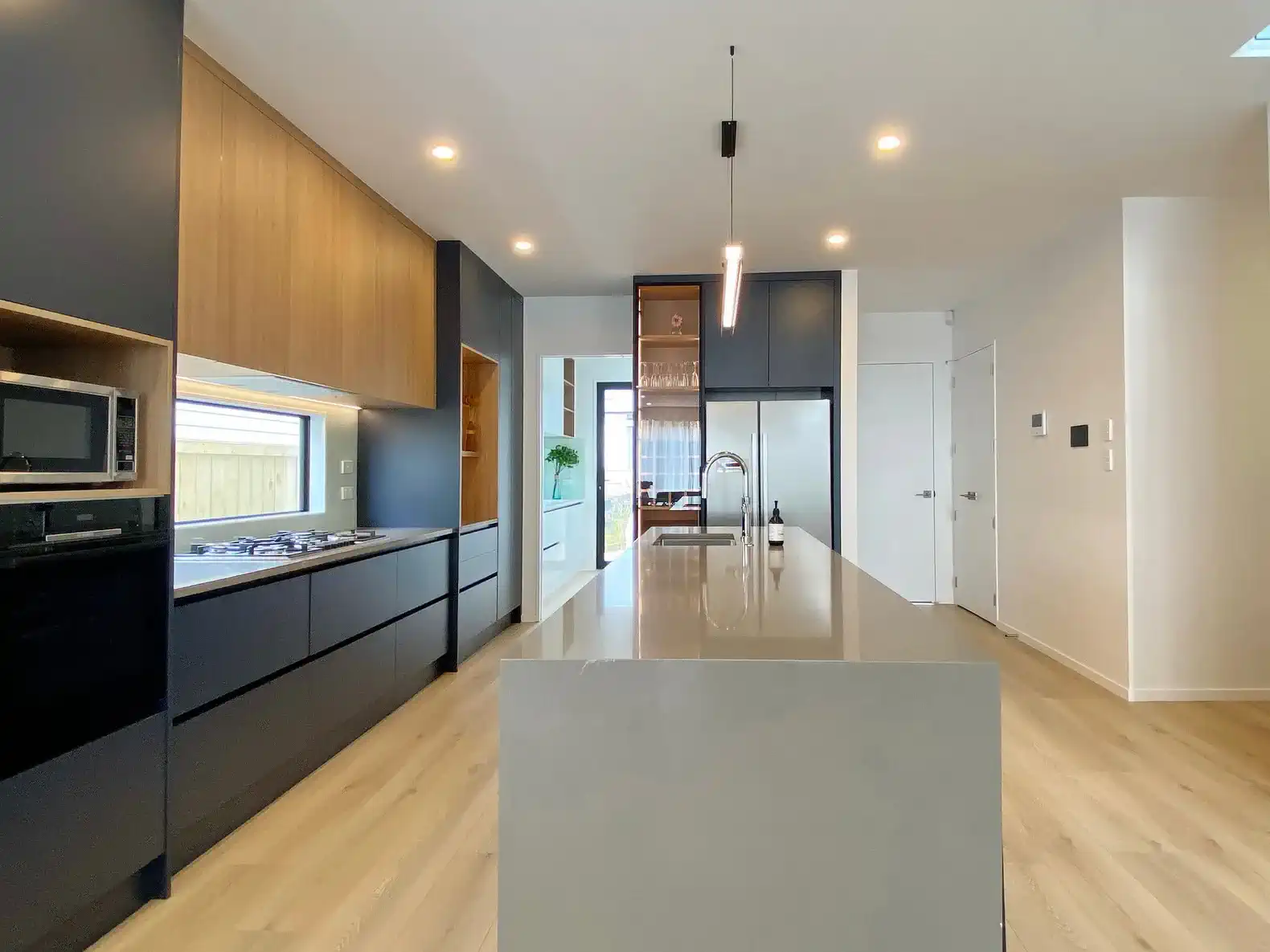 Large Designer House – photo 2