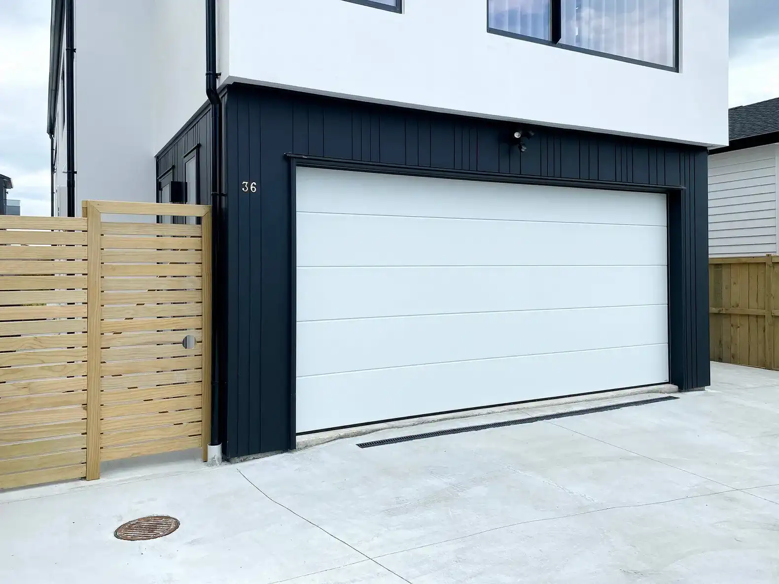 Large Designer House – photo 4