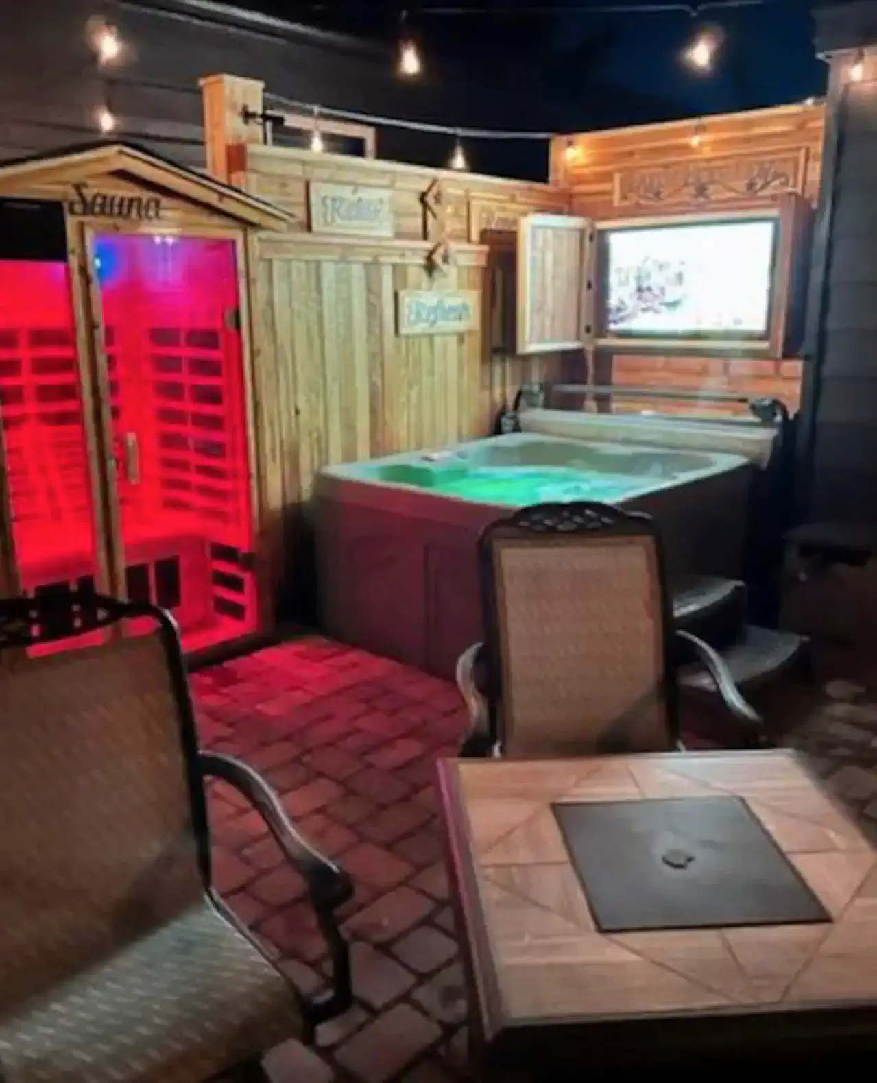 Tahoe Studio Spa•Hot Tub+Sauna•1.5 Miles 2 Airport