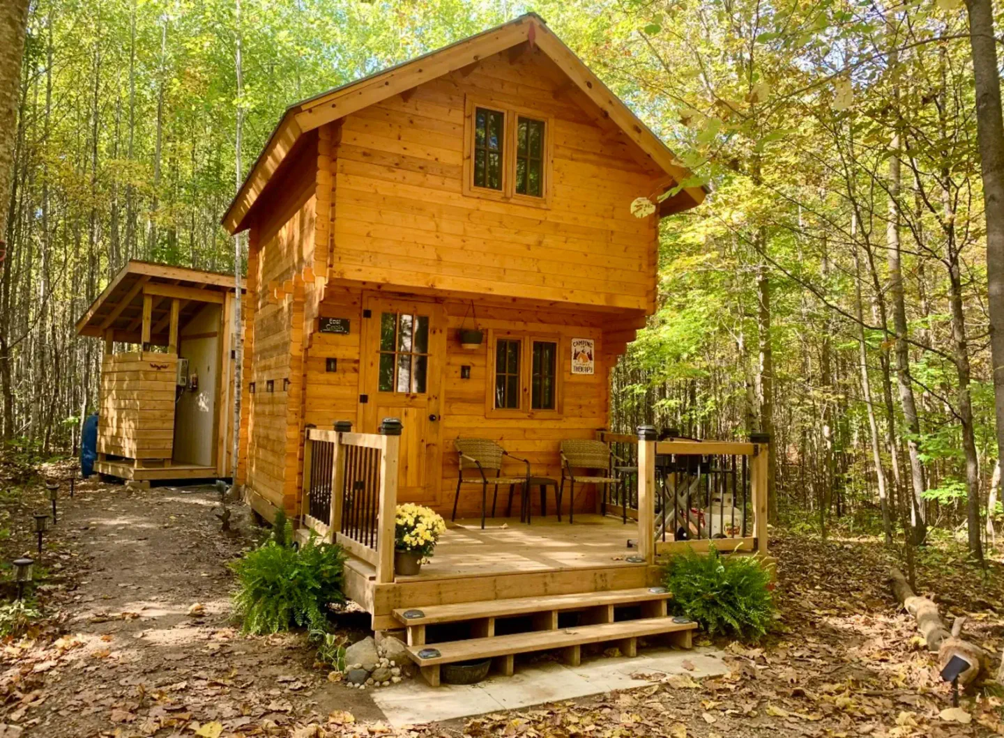 Langsam Aufwachen • Kleine Hütte Großer Wald + 200 Acres – Foto 2