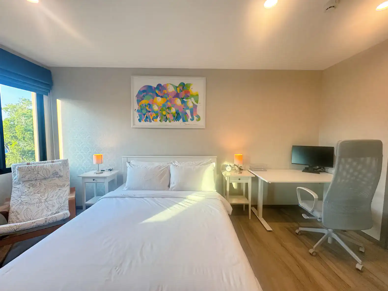 Digital Nomad Home Away With Pool & Gym