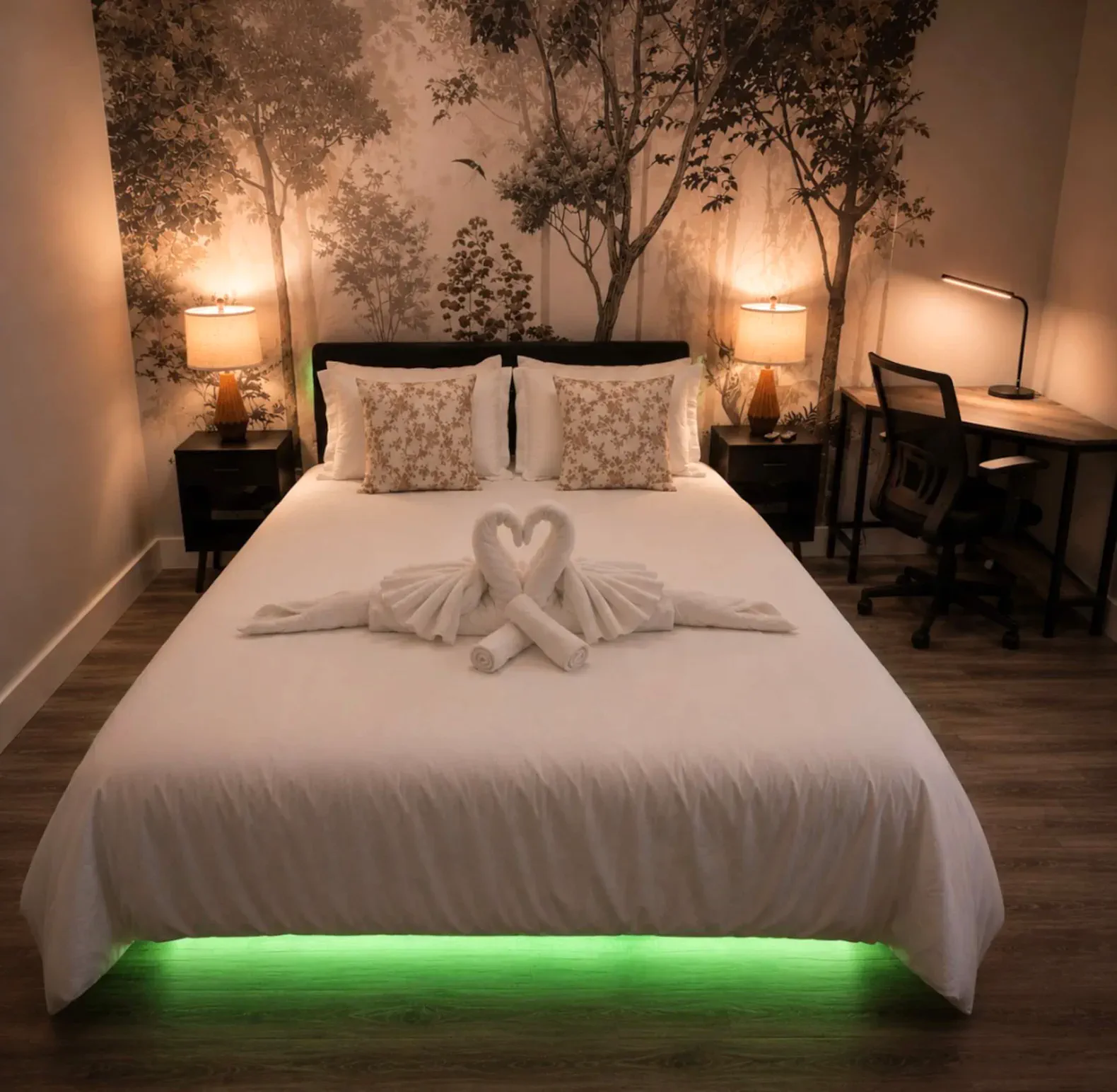 Solace | Luxury 1BR Apt 123 Pool/Hot Tub WiFi — Reno, NV — vacation rental