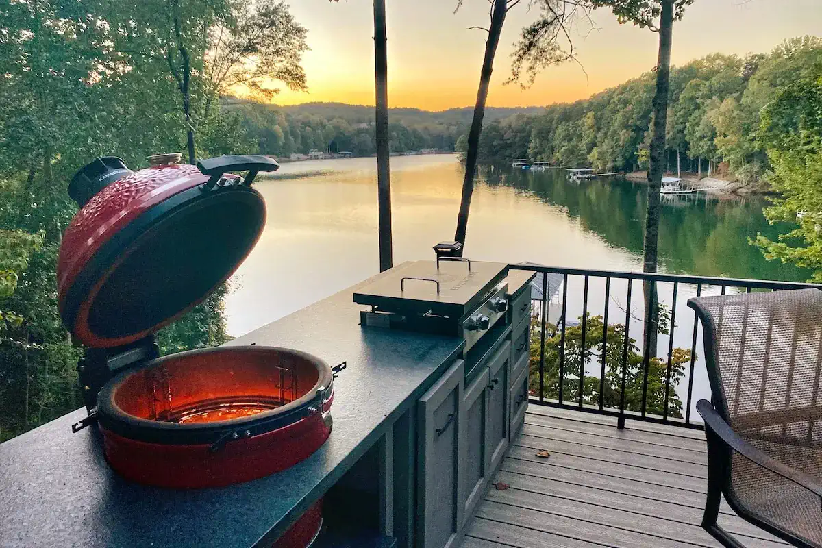 Hygge House | Lakefront & Dock | Hot Tub | Gym – photo 3