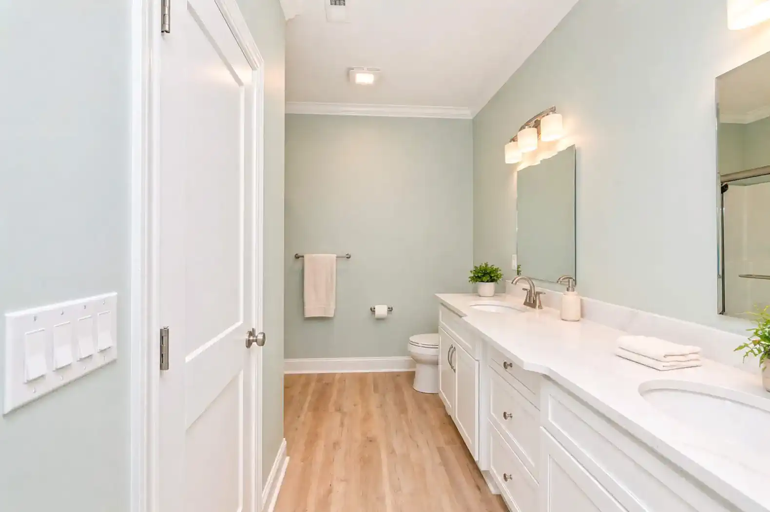 Large Bathroom with double vanity