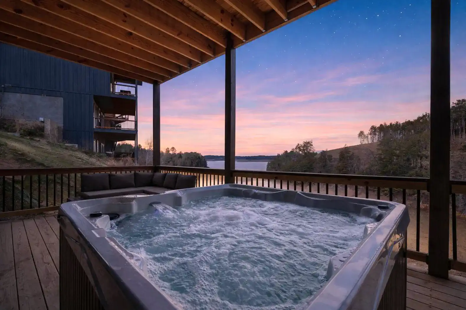 A private hot tub perfect for relaxing all year round!