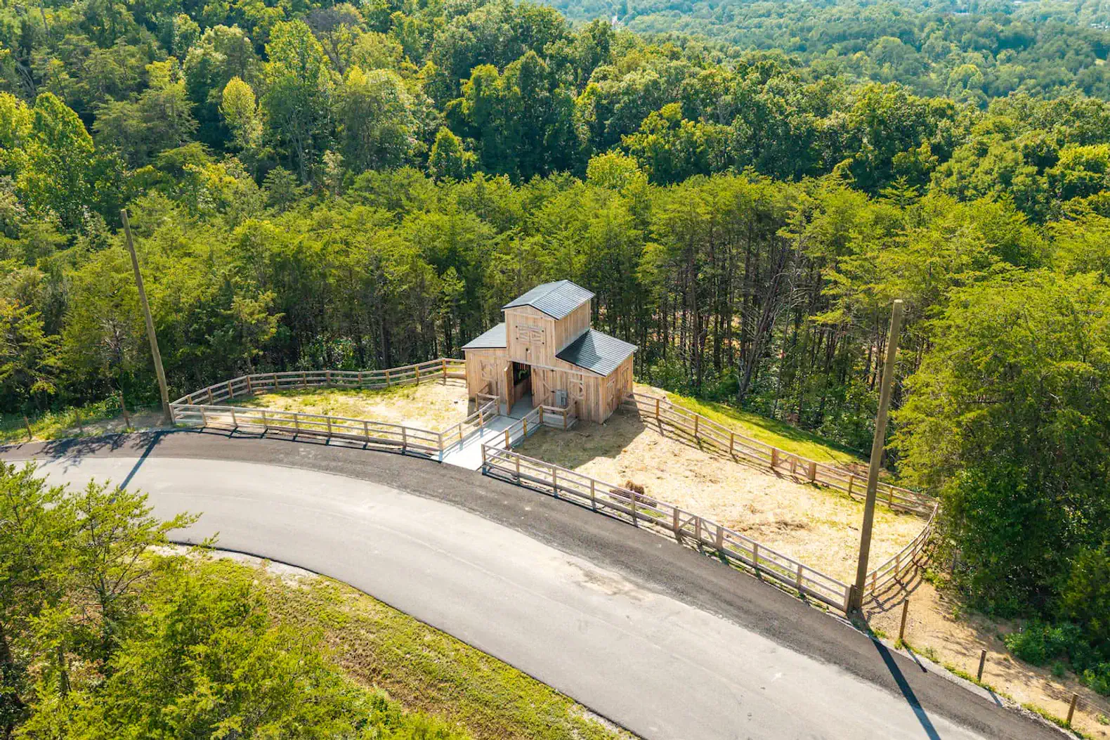 Lake Haven Animal Barn