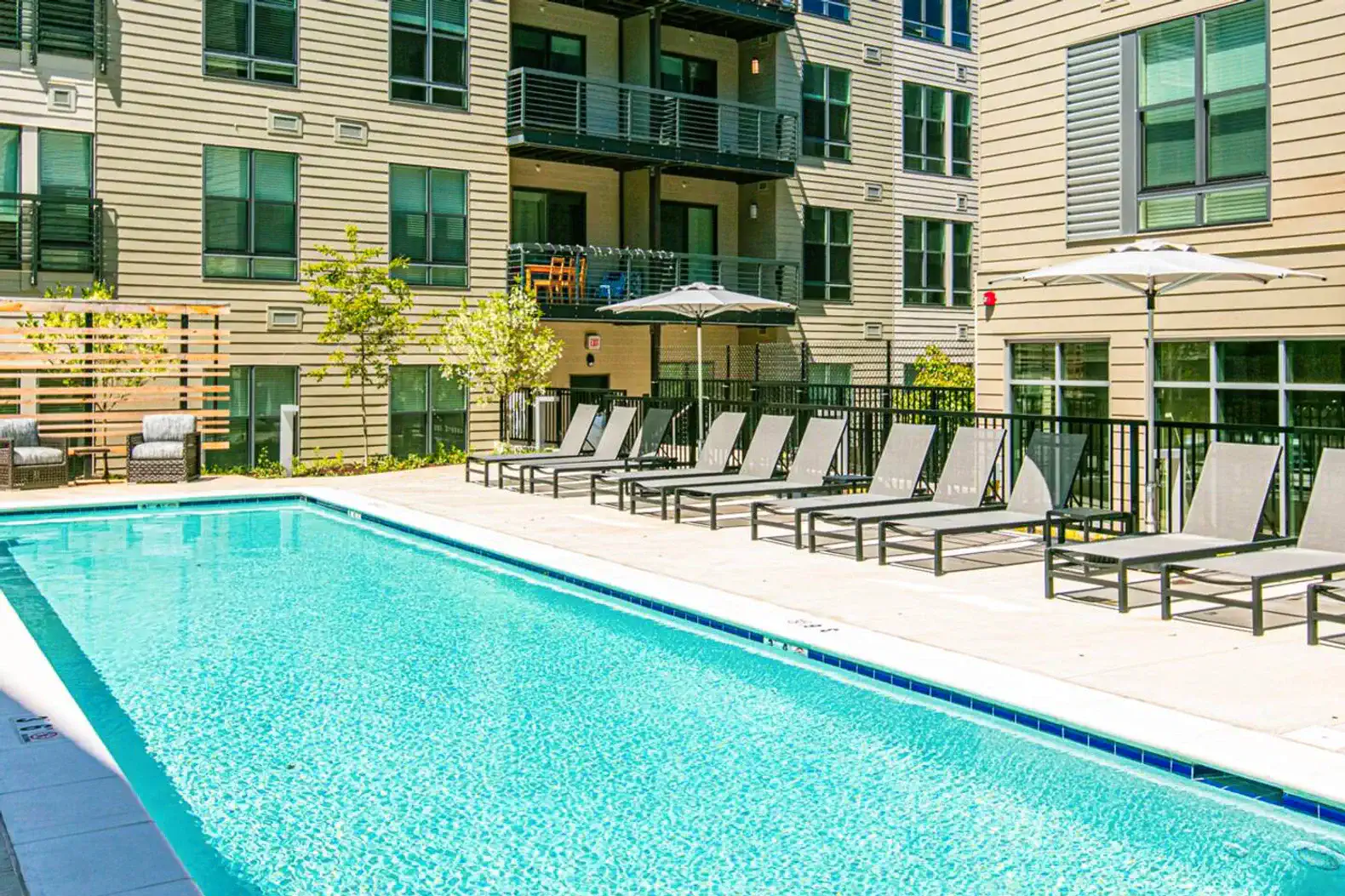 Poolside Luxury | Gray 2BR/2BTH in Prime Arlington