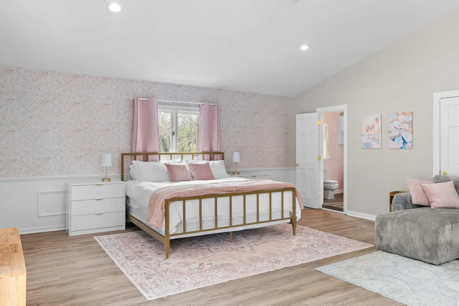 The Pink Paradise West Ashley — Charleston, SC — vacation rental