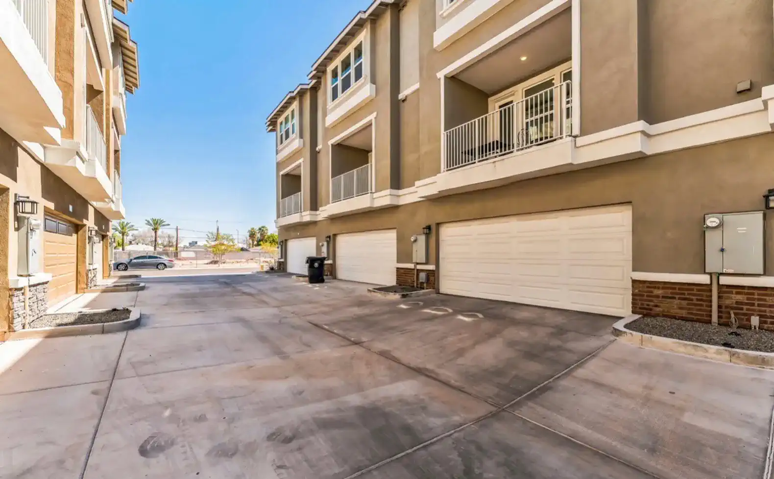 Downtown Mesa, Cmpct Studio Layout+ Night Security – photo 7