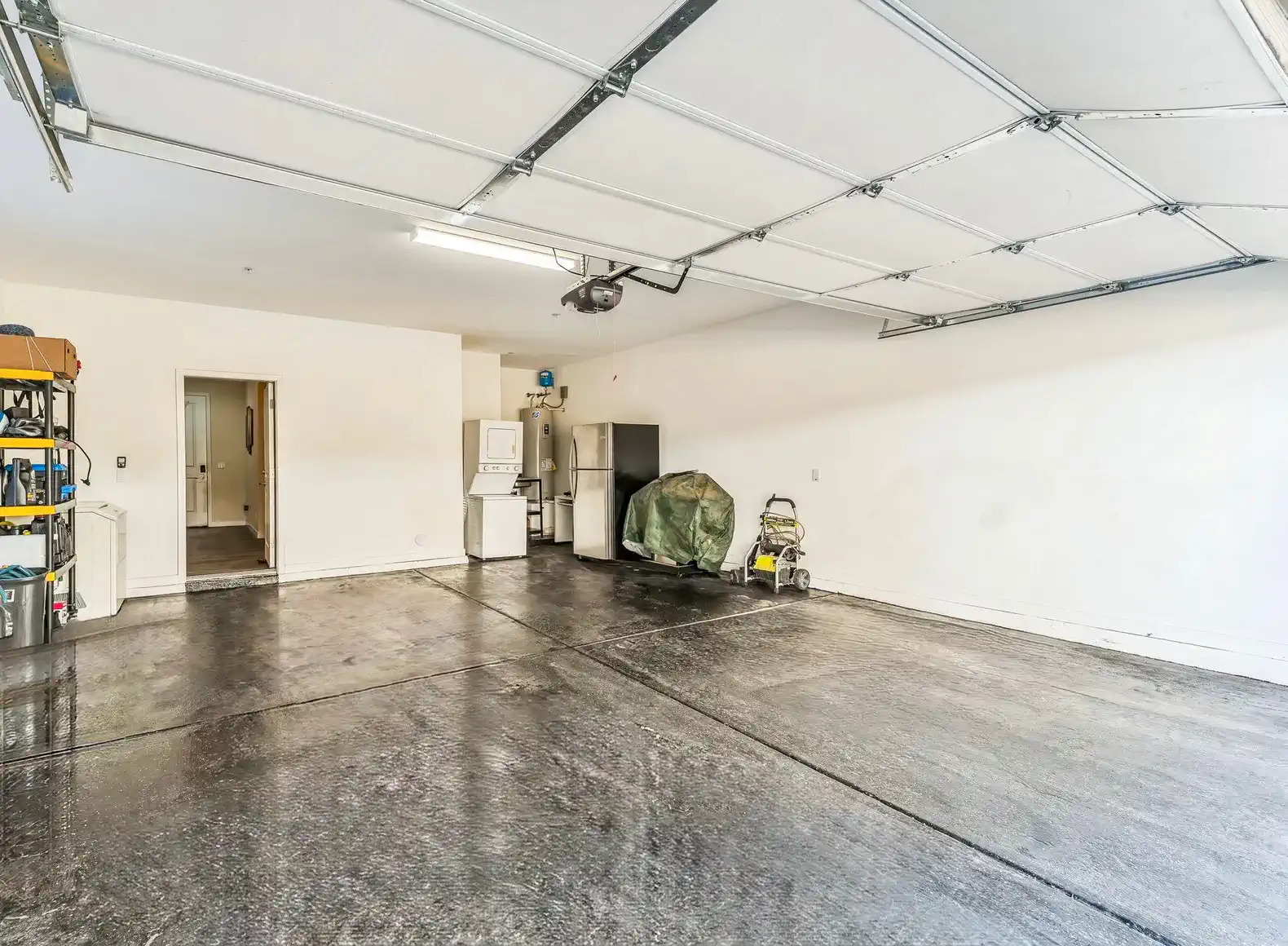 Downtown Mesa, Cmpct Studio Layout+ Night Security – photo 4