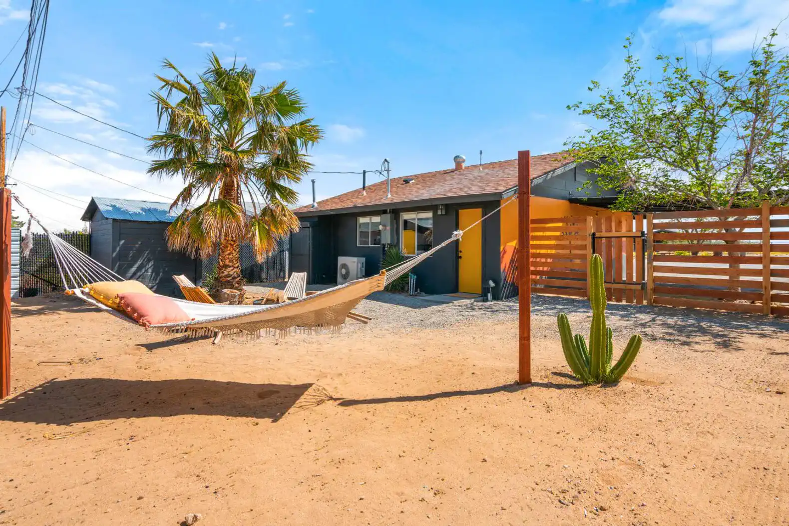 Lil Cactus | Cute Cabin in DTJT w/ Outdoor Shower – photo 41