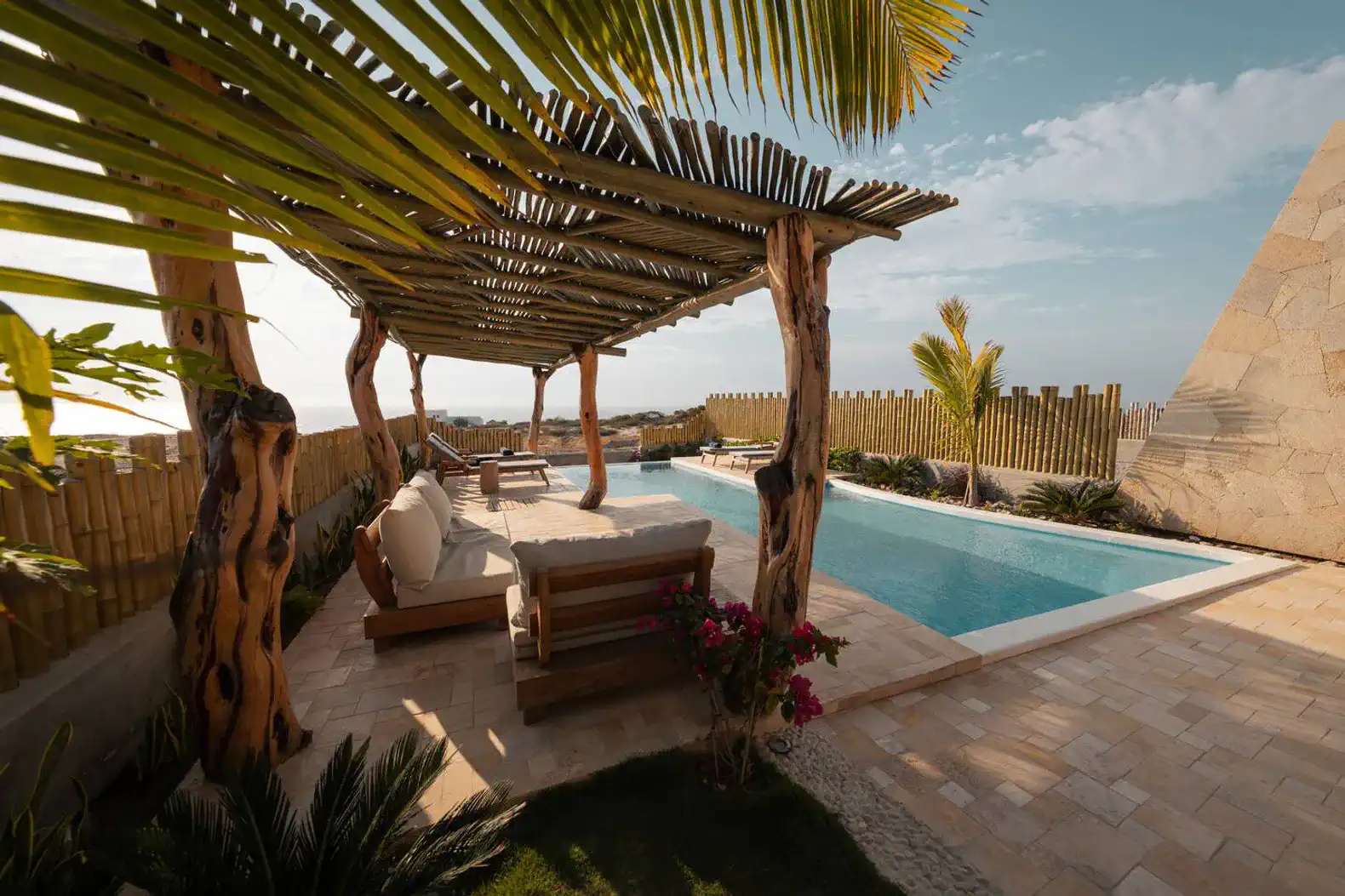 Aviva, 5BR Private New Designer Villa with Pool – foto 1