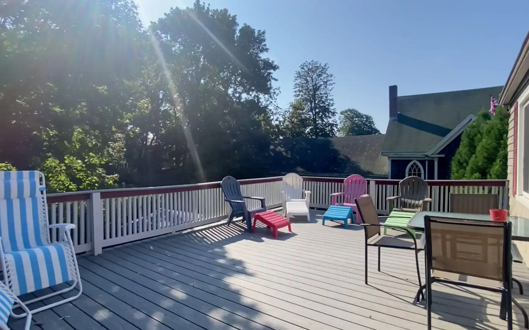 "Schuck's Nook" 3-Bedroom Bungalow - Newport, RI