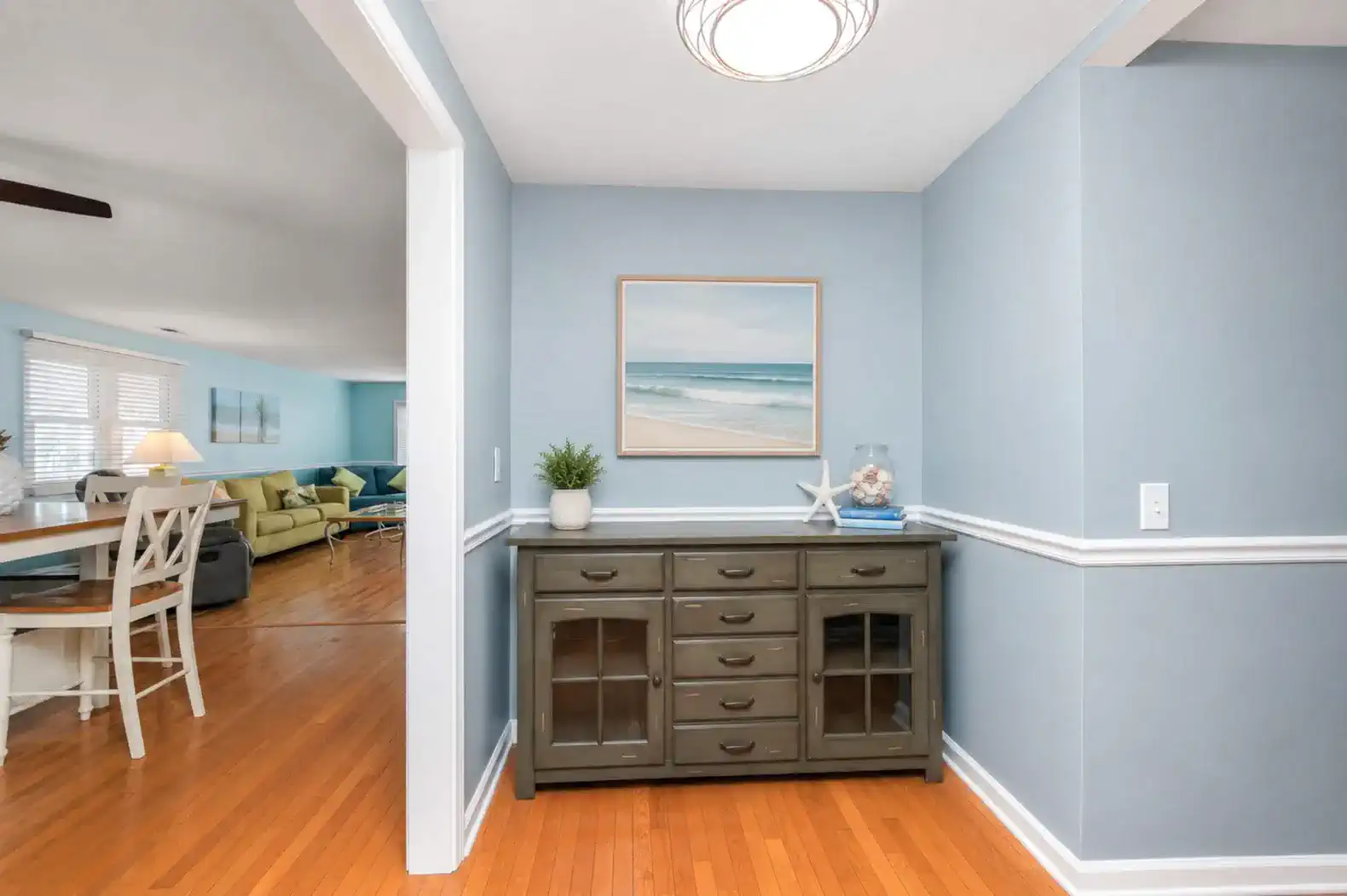 Hallway that leads to Dining/Living Area