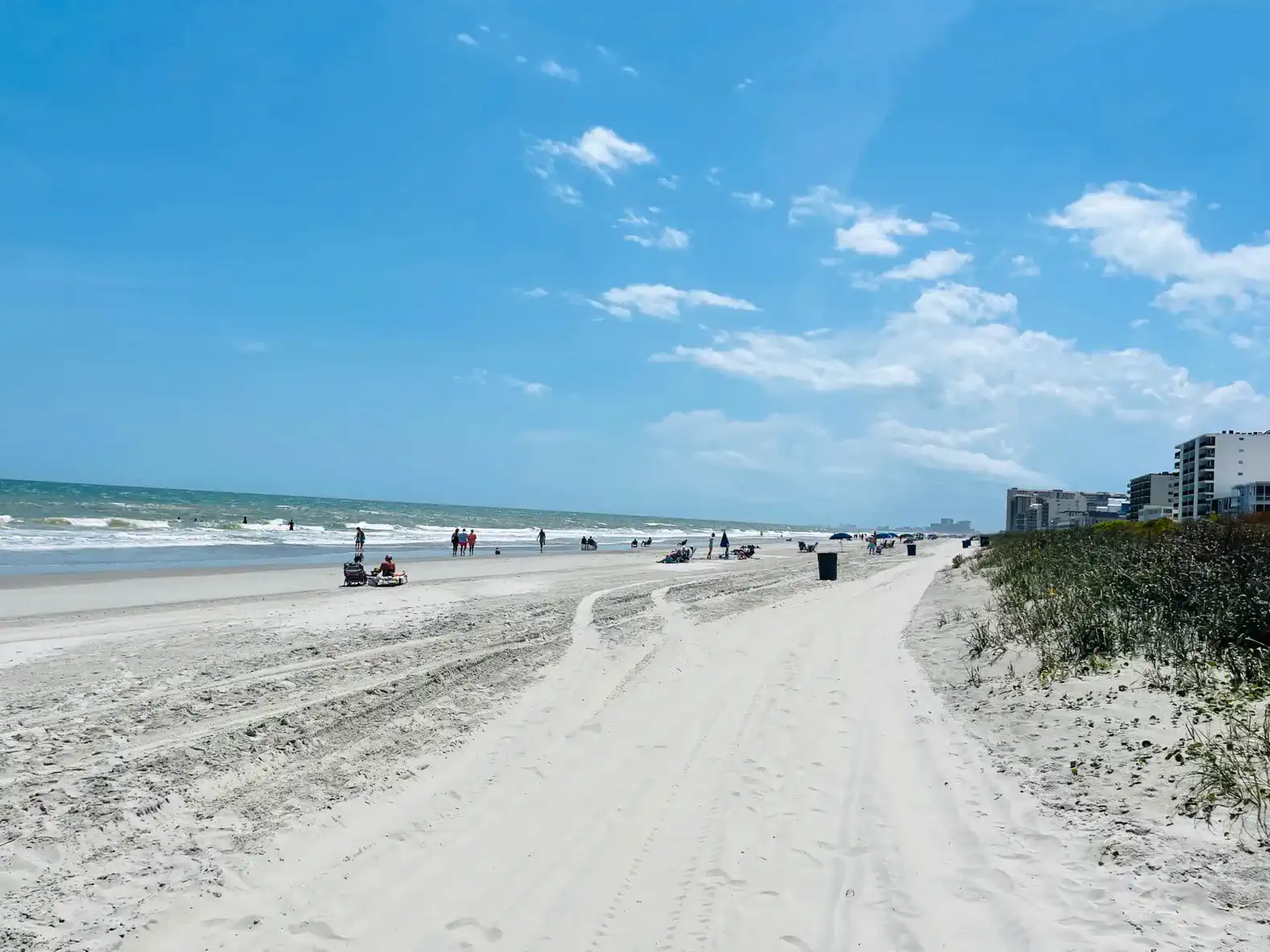 Amazing Windy Hill Beach-large soft sand and less crowded area.  