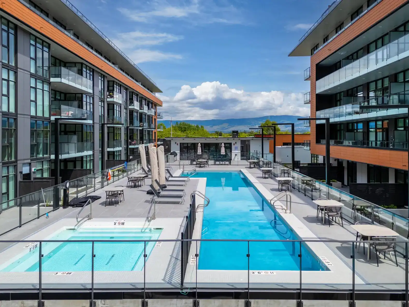 Beachside Stay in Kelowna
