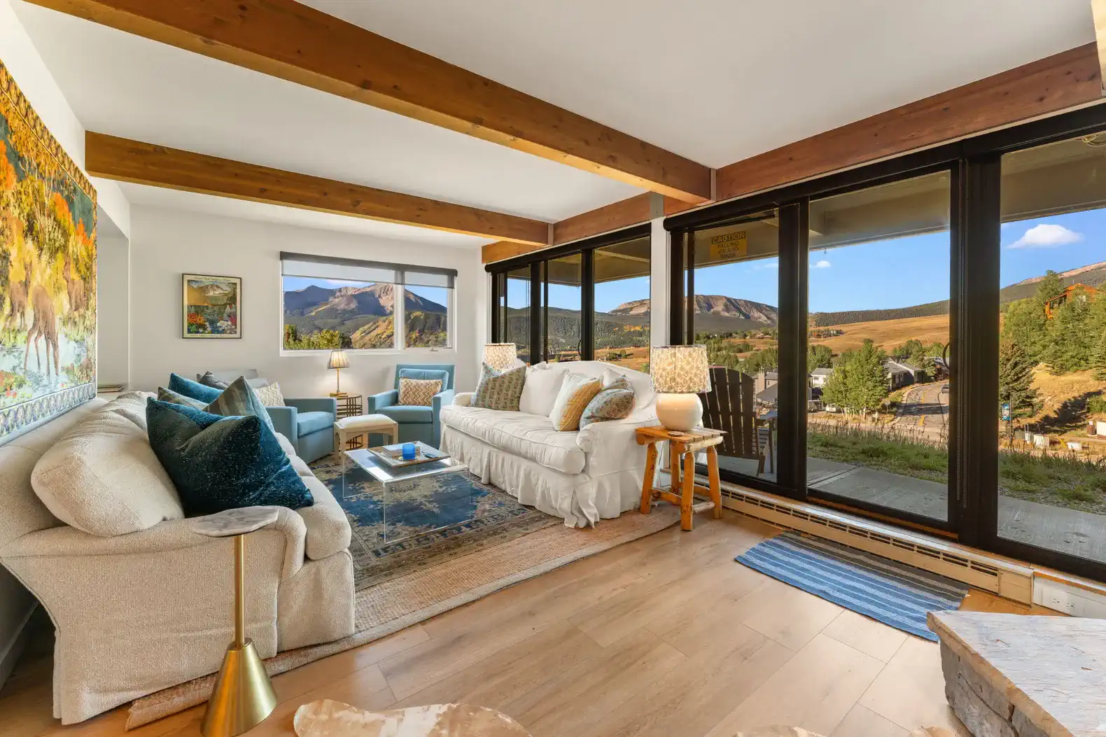 Rodeo Mountain | A collected mountain condo