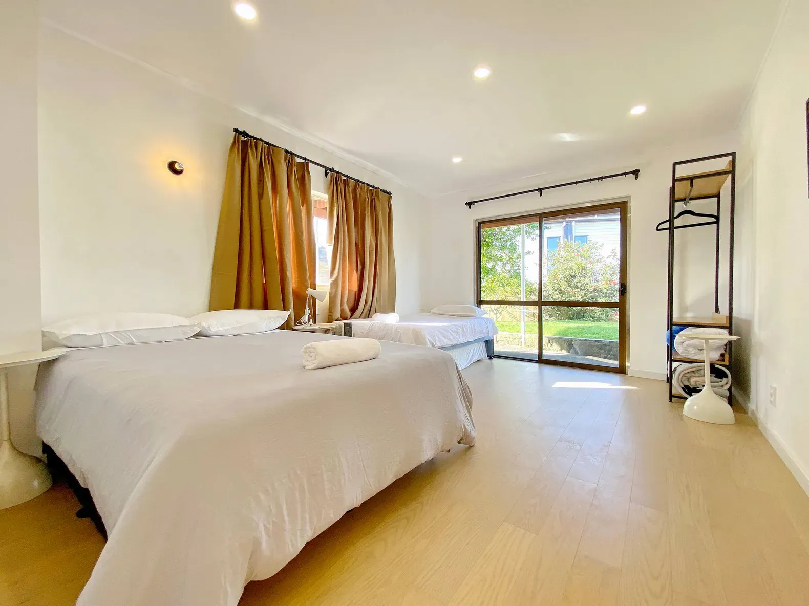 Waterfront villa near IKEA and Sylvia Park — Auckland, Auckland — vacation rental