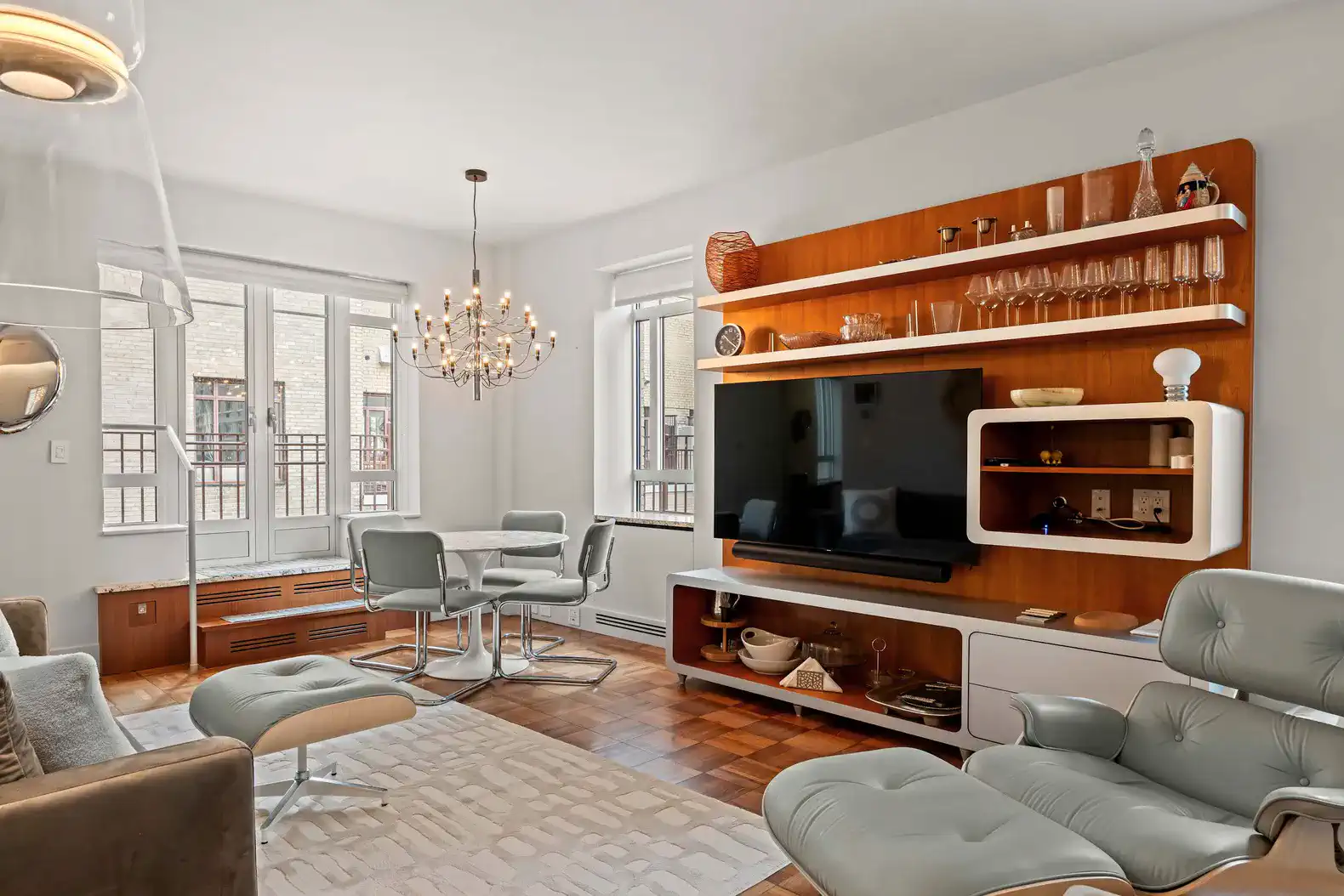 Williamsburg Loft – photo 1