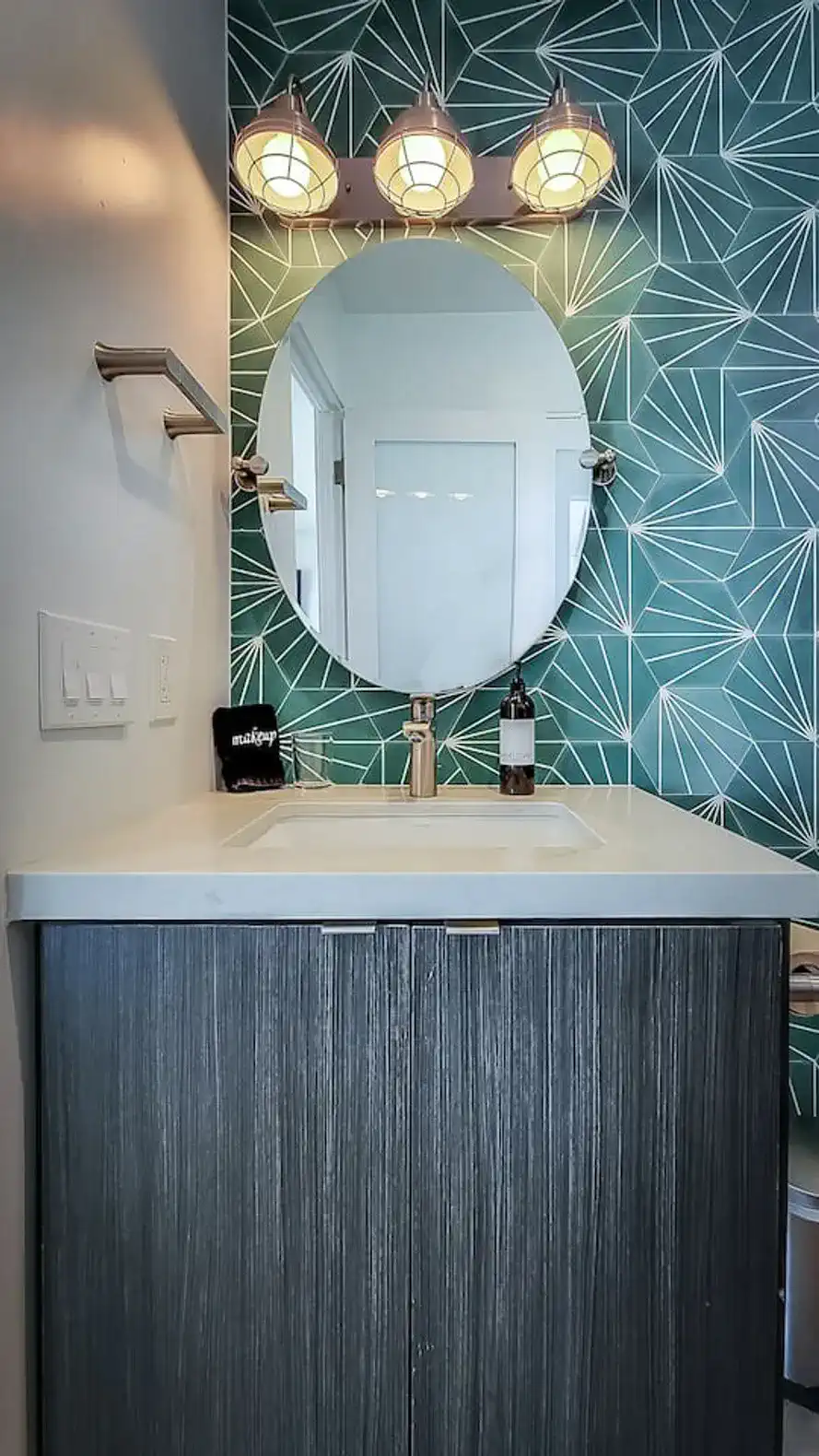 bathroom vanity