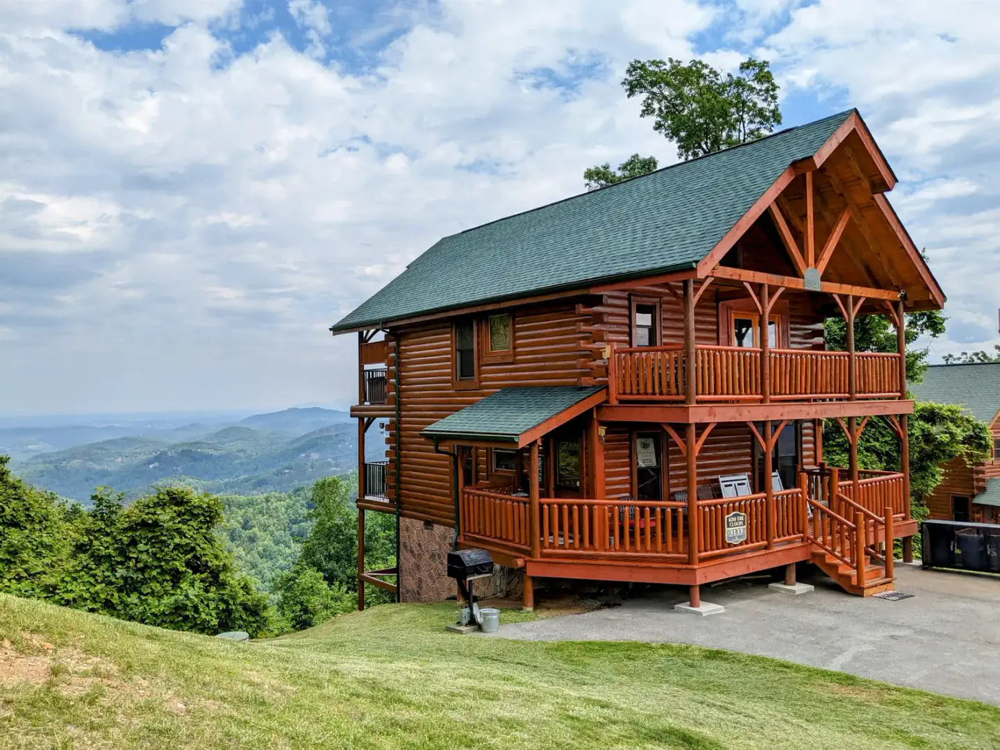 Staying at The Preserve Resort: Kiss the Clouds Cabin