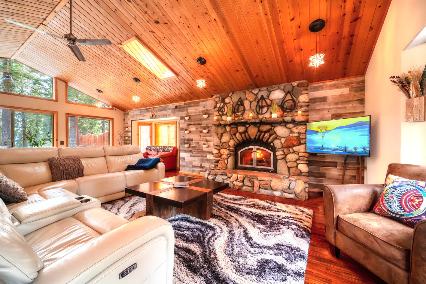 Tahoe Family Retreat, Hot Tub, Near Lake & Trails!, photo 4