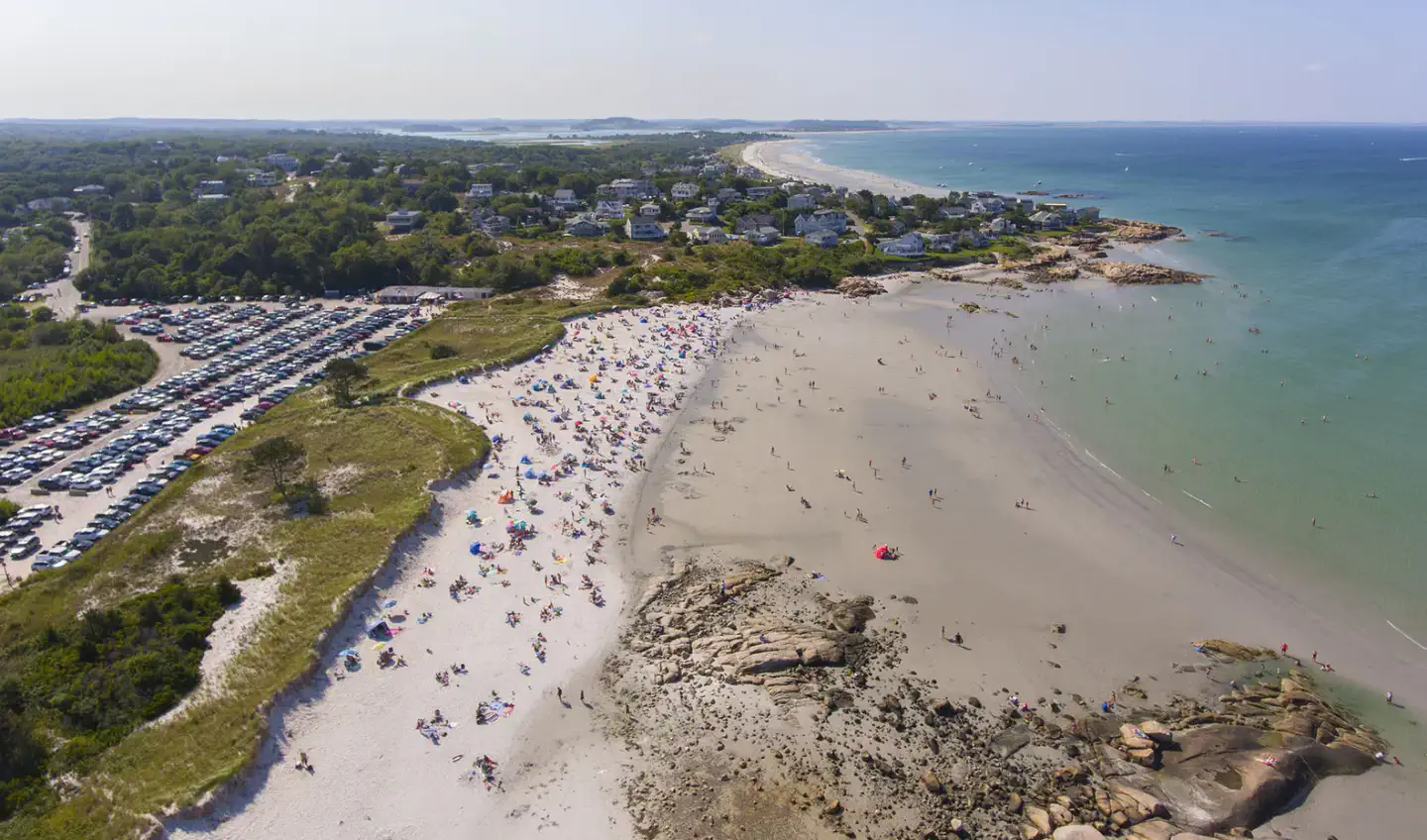 North Shore beach parking guide