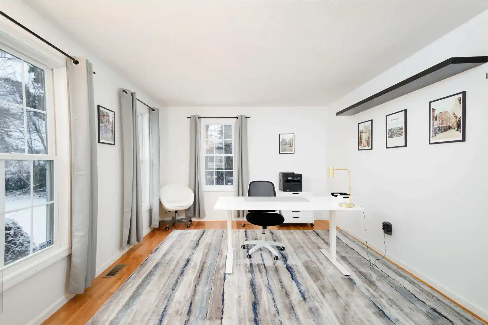 Convenient and spacious 4BR/2.5BA photo 5