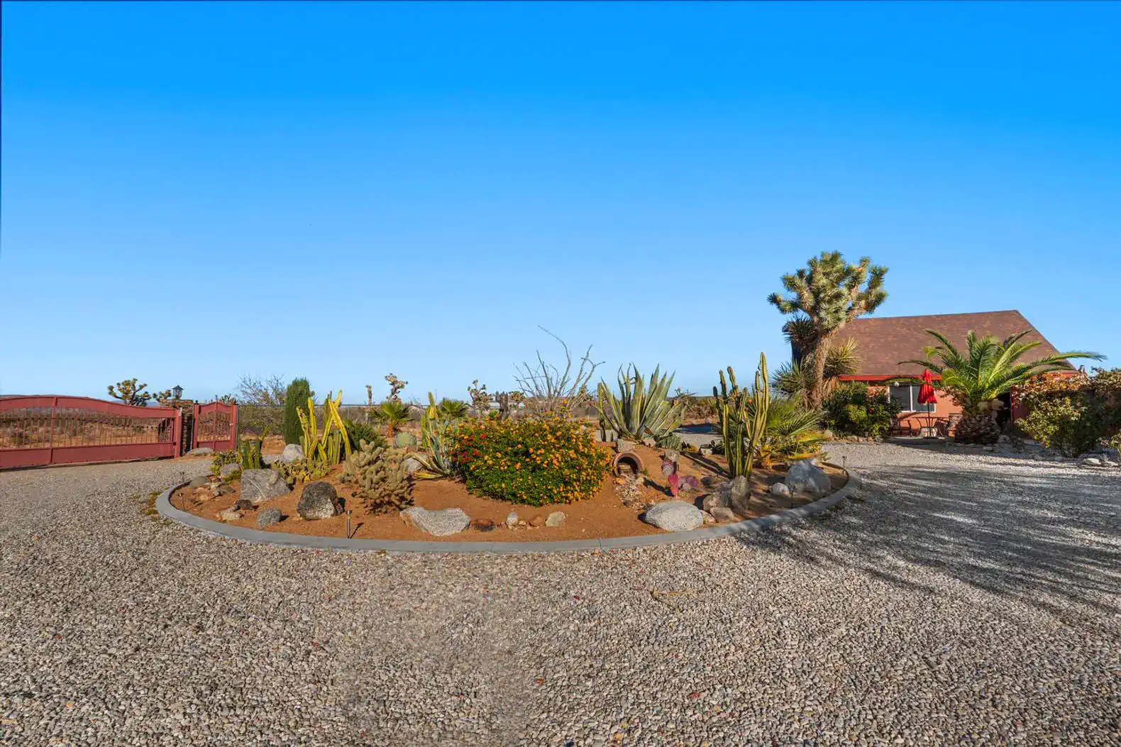 Starlite Casita - Charming Renovated Cabin + Spa – photo 18