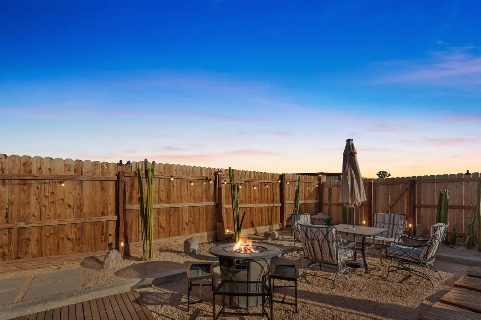 Starlite Casita - Charming Renovated Cabin + Spa – photo 56