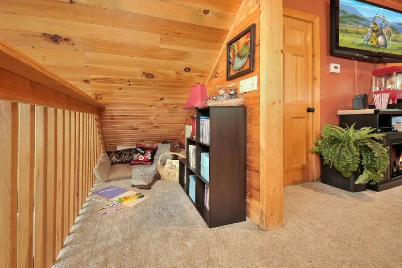 - Cozy loft nook with books, cushions, and entertainment   - Peaceful corner for reading or kids’ playtime fun   - Relax and unwind in this hidden cabin retreat