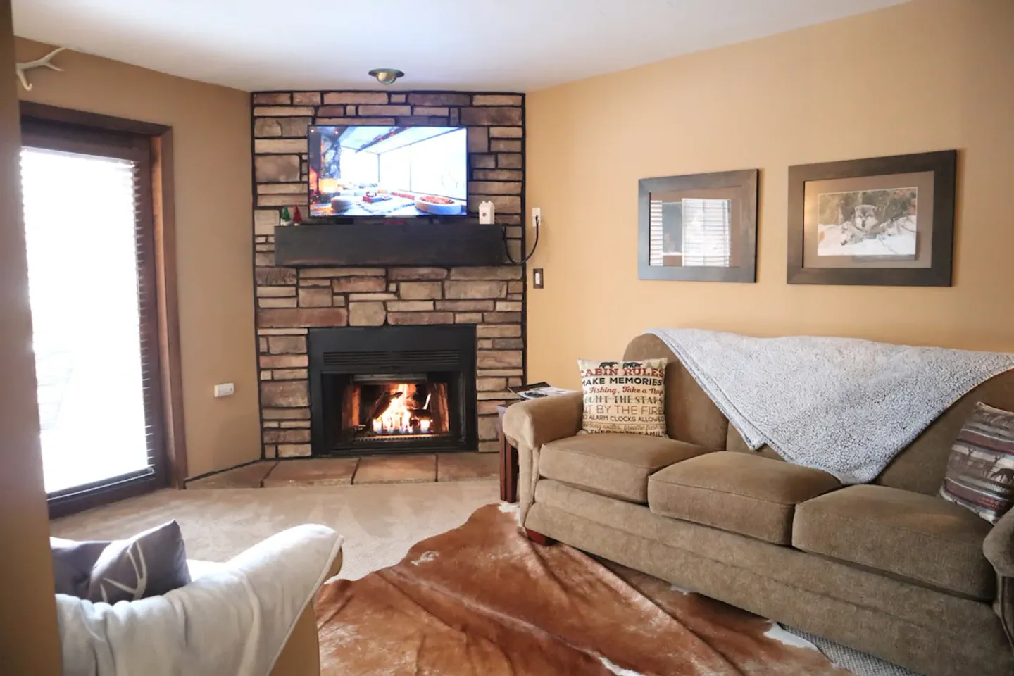 CozyNest Condo – photo 2