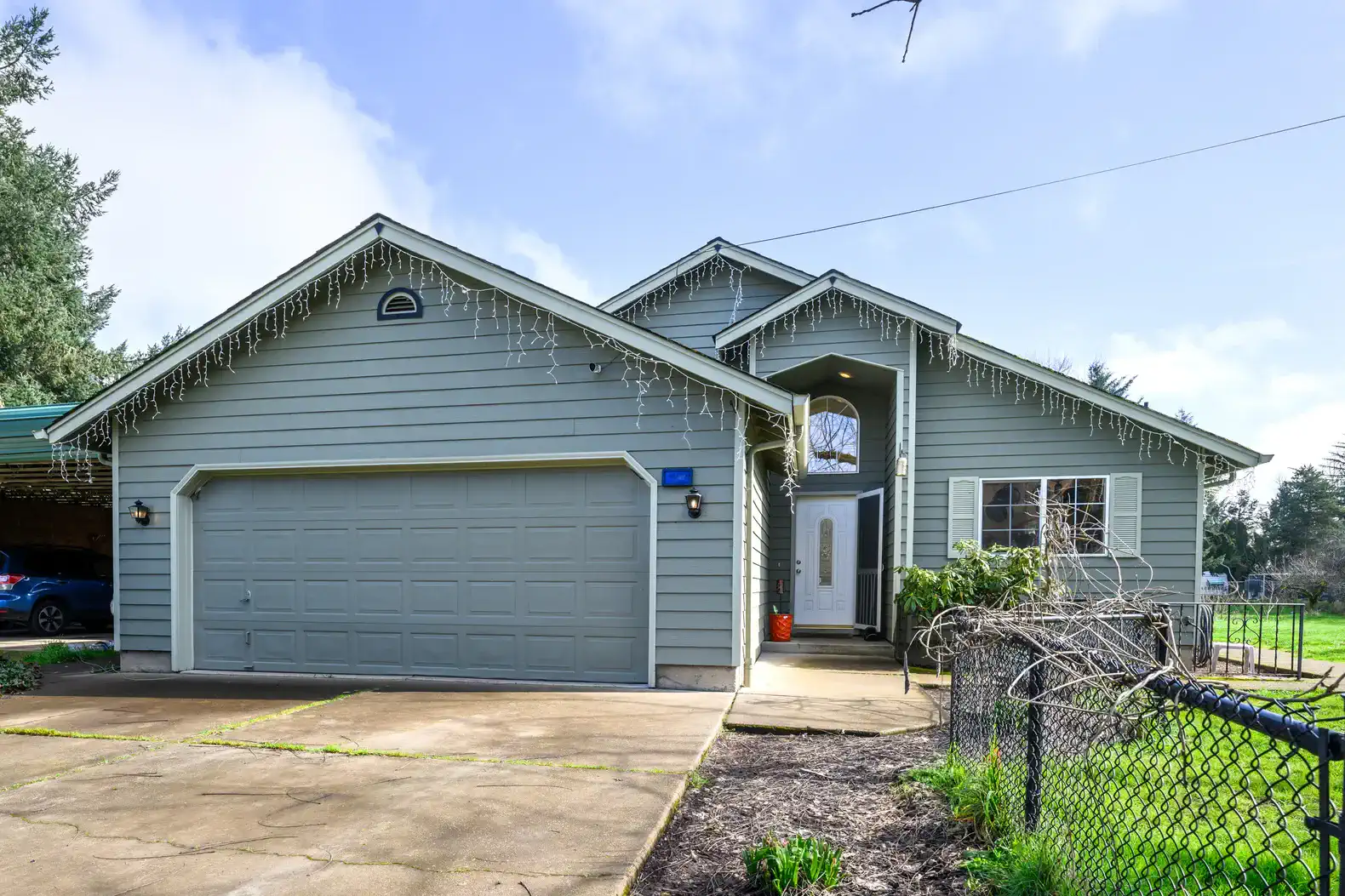 River House – photo 1