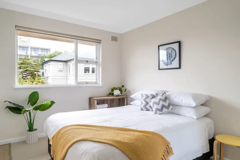 Main bedroom with comfy queen size bed