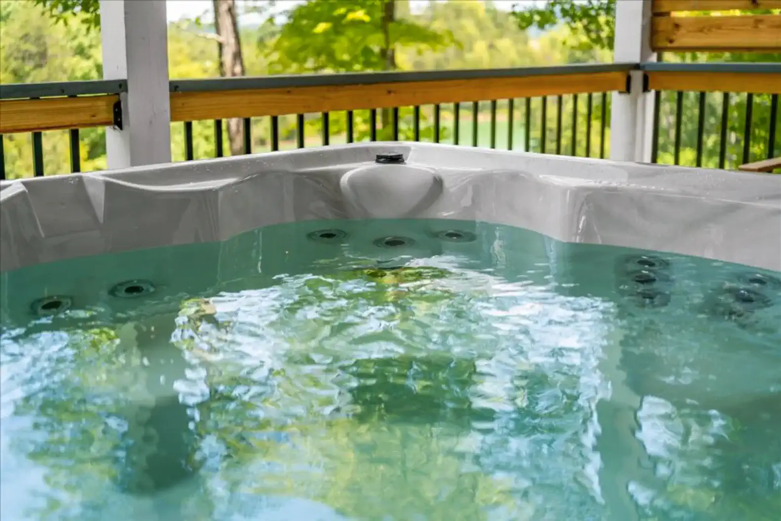 Our hot tub is emptied and cleaned after each guest stay! Make sure to review the hot tub rules so it can stay clean your whole visit. 