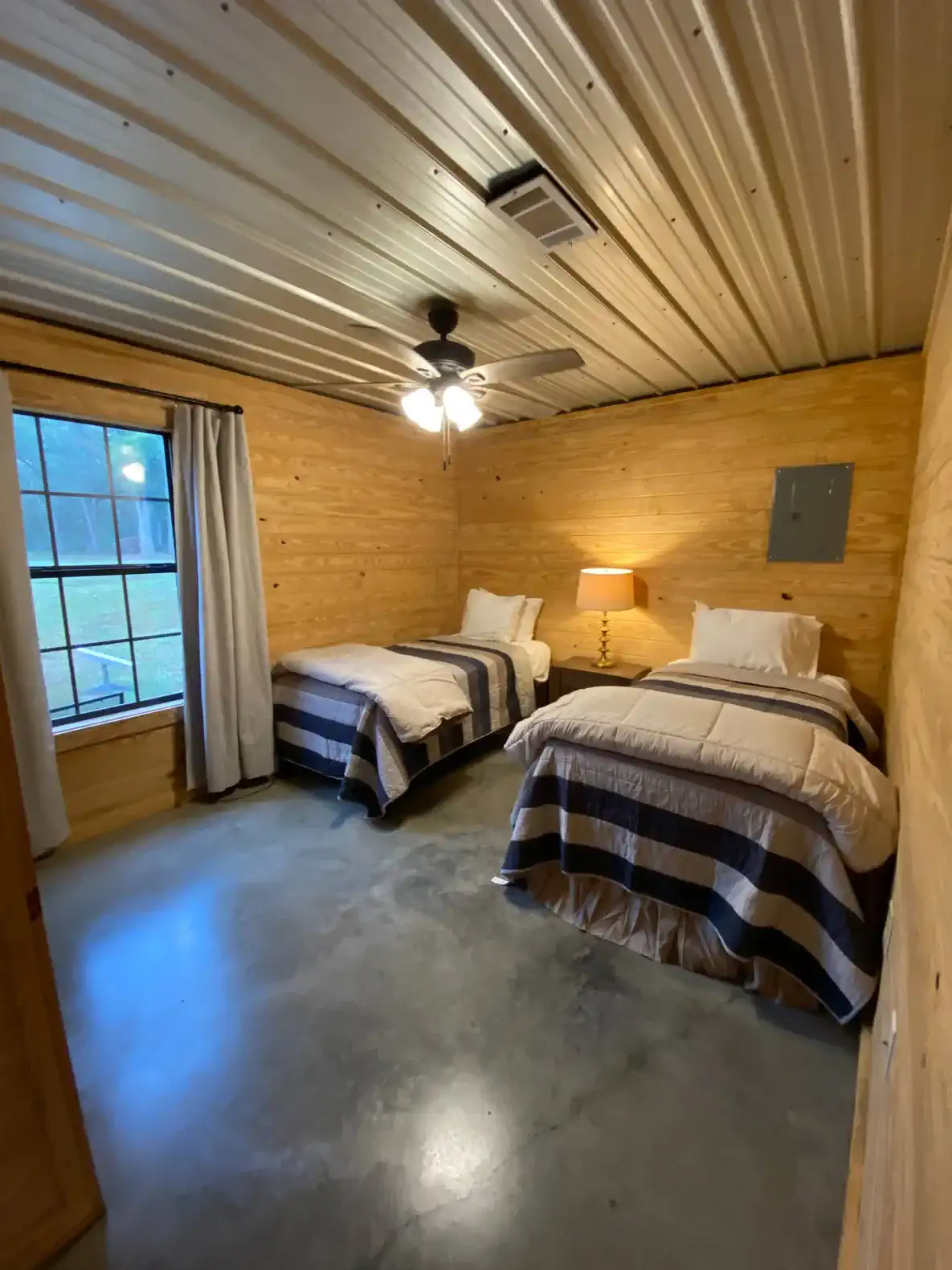 Cabin 4 – photo 4
