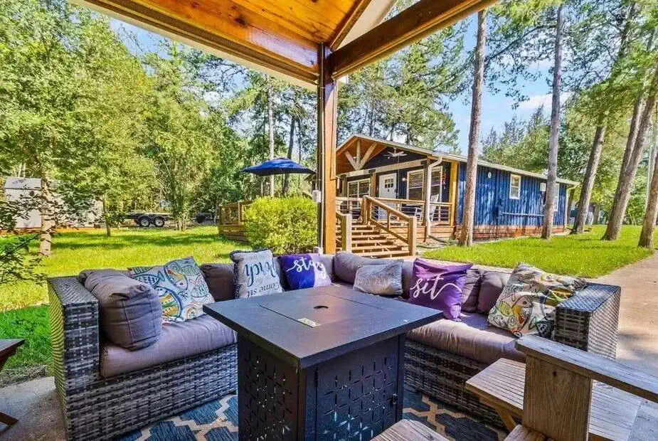 Lake Livingston Retreat