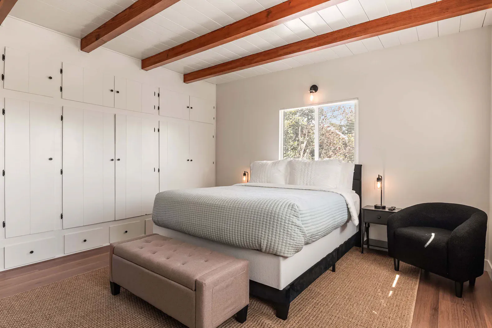 The Sycamore — Los Angeles, CA — vacation rental